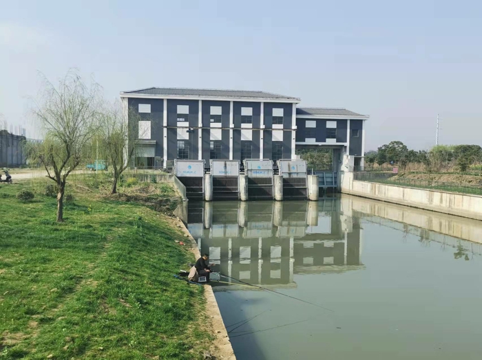 鹤溪河西泵闸